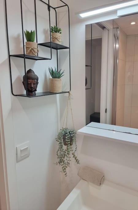Nalan Orrygeois, Spa, Sauna, Proche Asterix Екстериор снимка